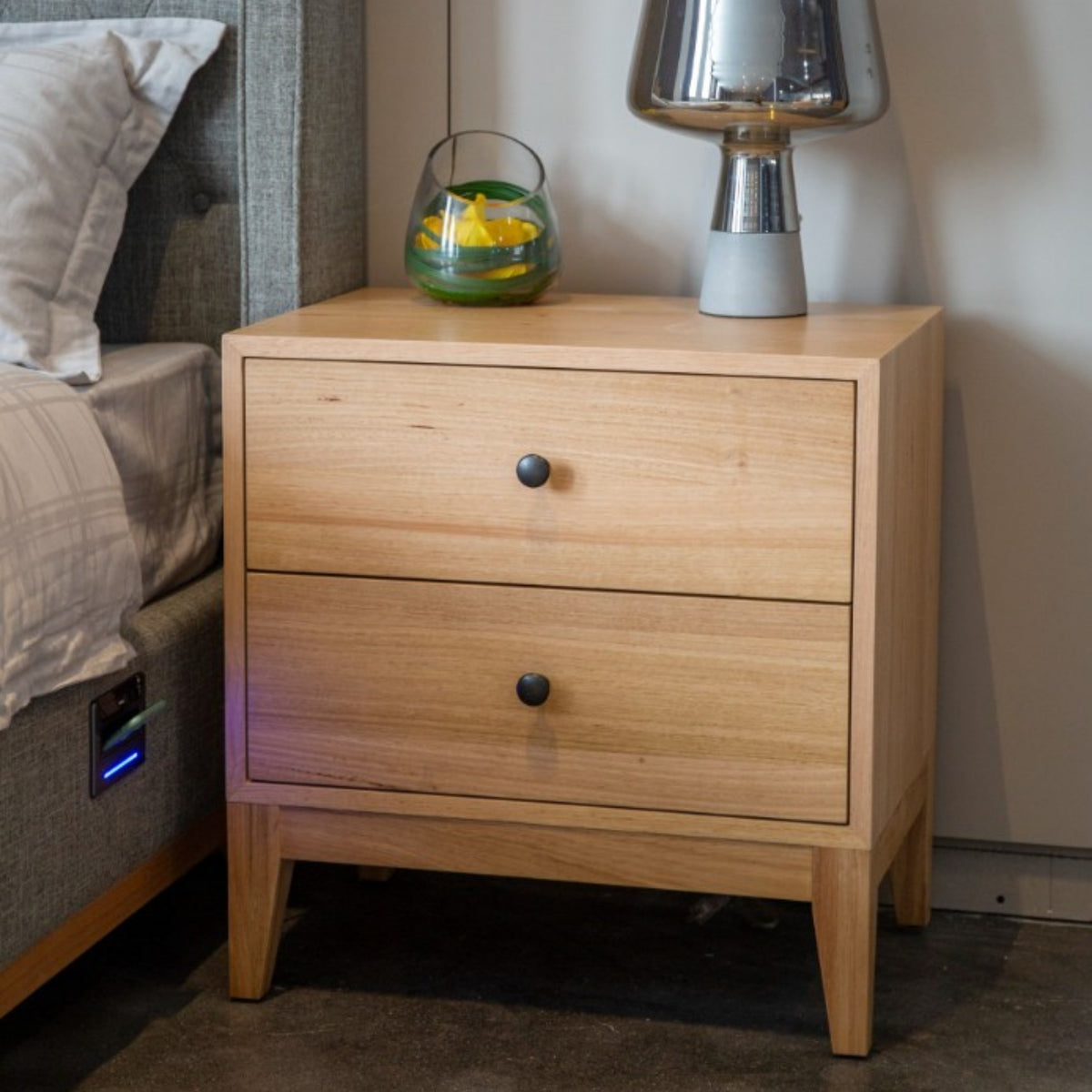 Skandinav Bedside Table Natural