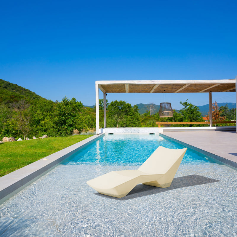 Cancun Premium Luxury Pool Lounger Chaise Taupe Beige