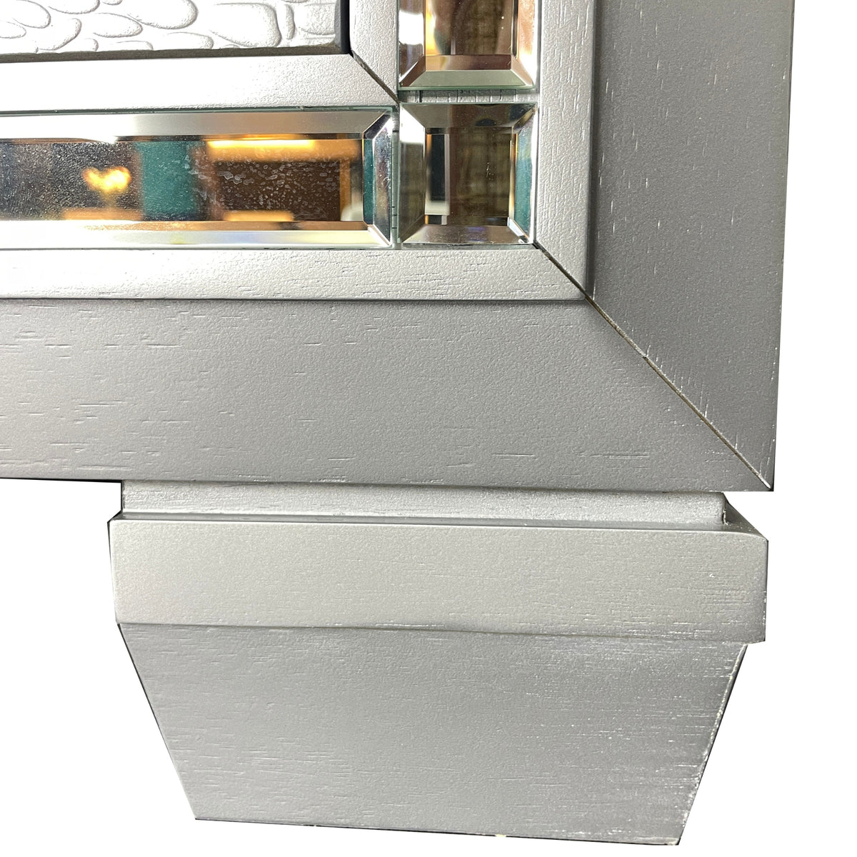 Flashy Dresser 9 Drawer Silver