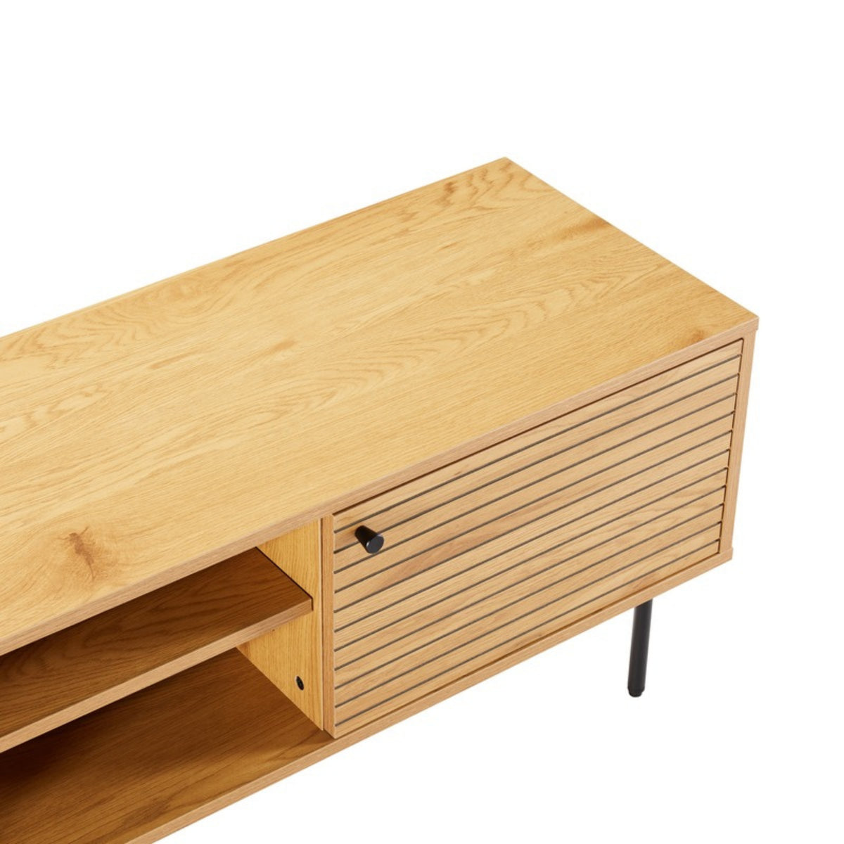 Line 150cm ETU Entertainment TV Unit Oak, close-up of the grooved door and shelf