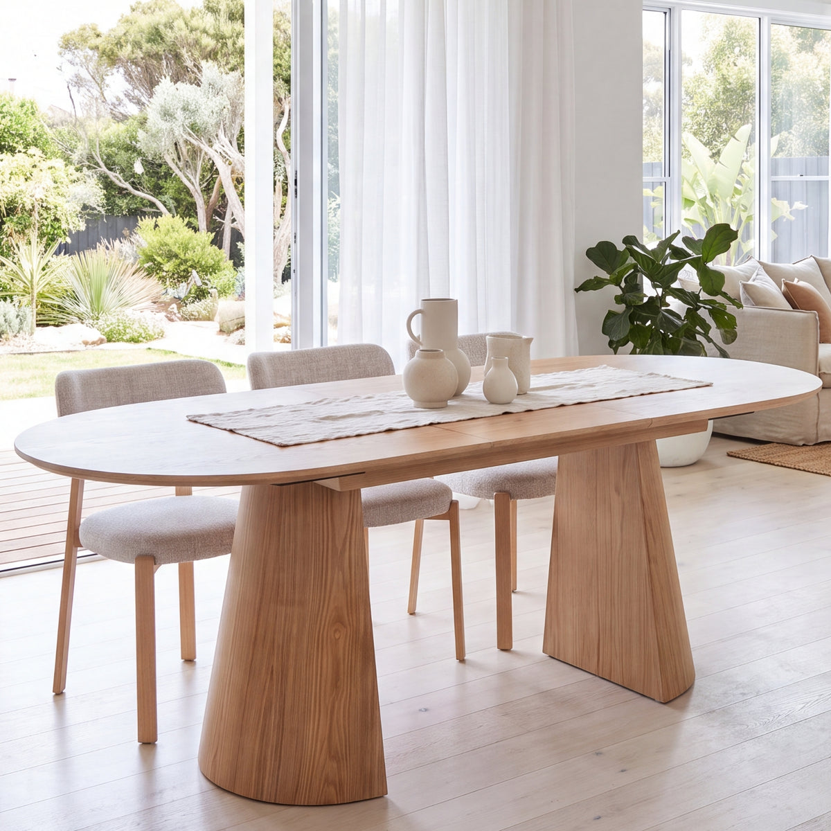 Lokley Oval Dining Table 160-200cm Extension Oak