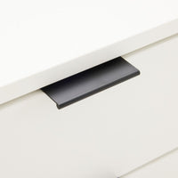 Svana 140cm ETU Entertainment TV Unit White, close-up of the recessed pull