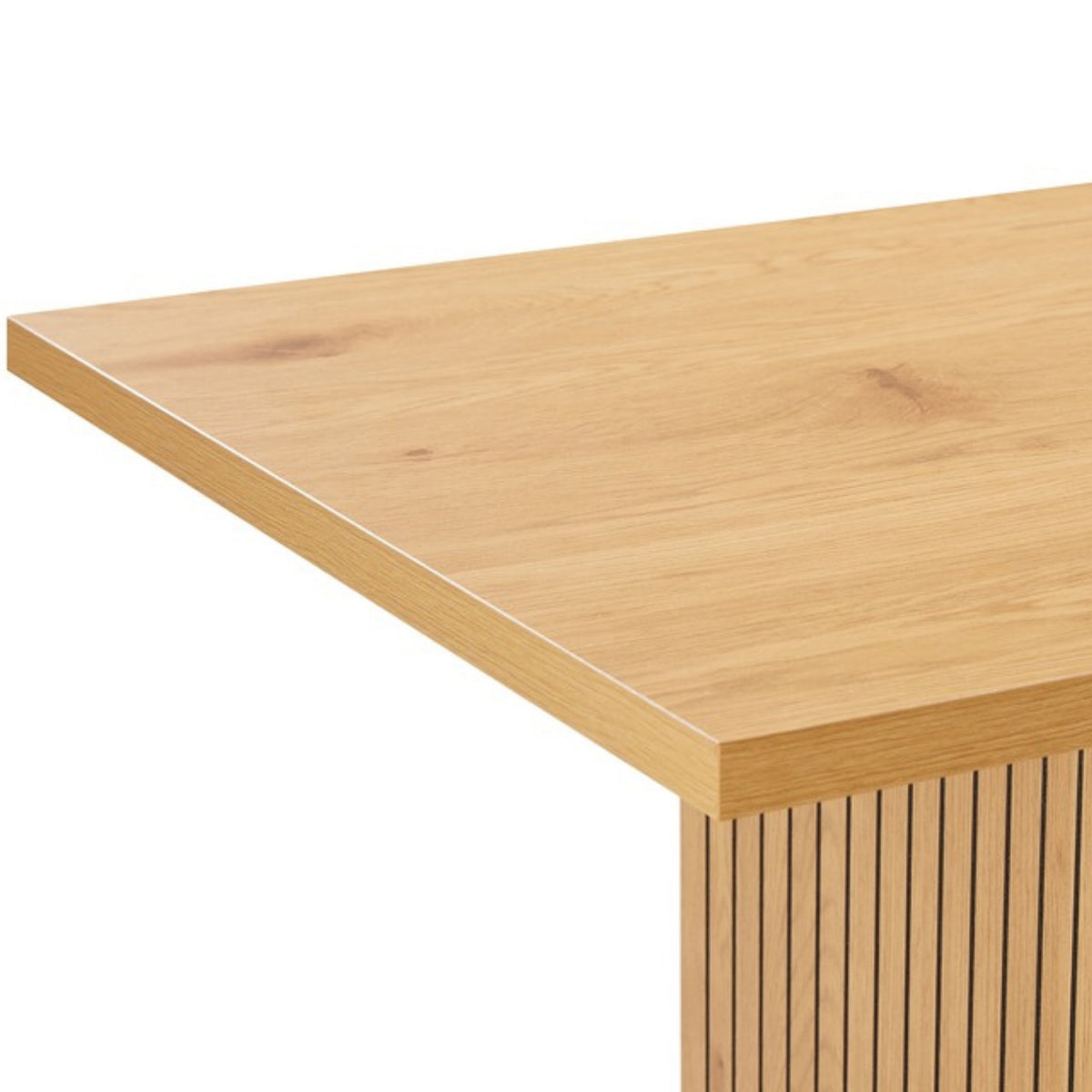 Thomasville 120cm Coffee Table Oak, close-up of the top edge and fluted leg