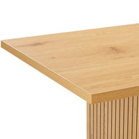 Thomasville 120cm Coffee Table Oak, close-up of the top edge and fluted leg