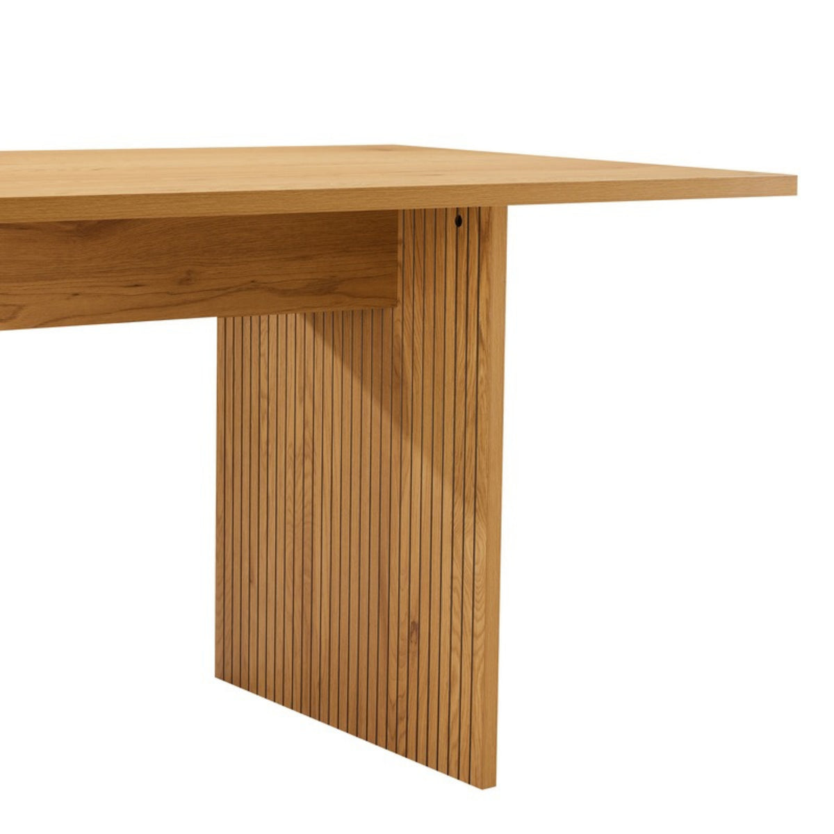 Thomasville 200cm Dining Table Oak, close-up of the leg and apron