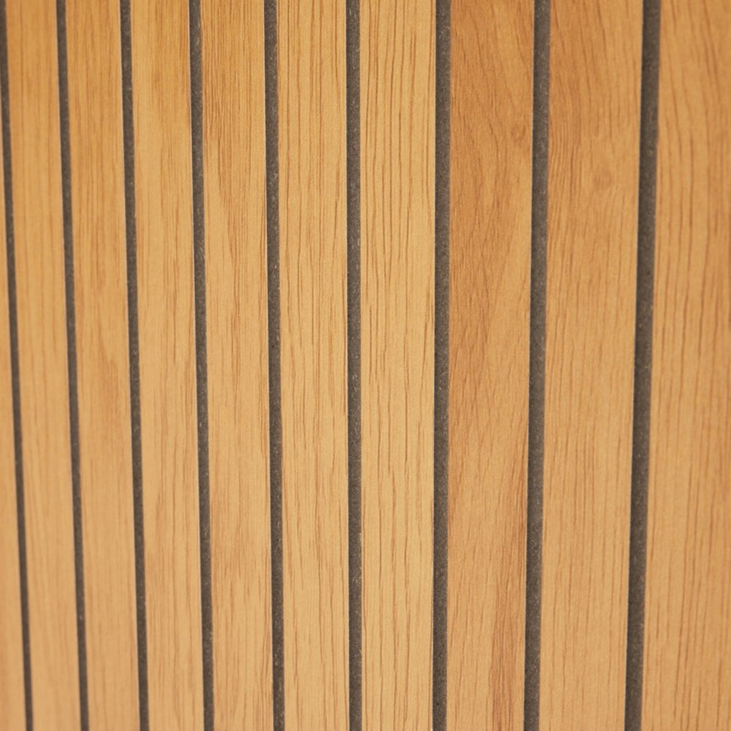 Thomasville 50cm Side Table Oak, close-up of the fluted panel