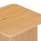 Thomasville 60cm Square Coffee Table Oak, close-up of the rounded top corner