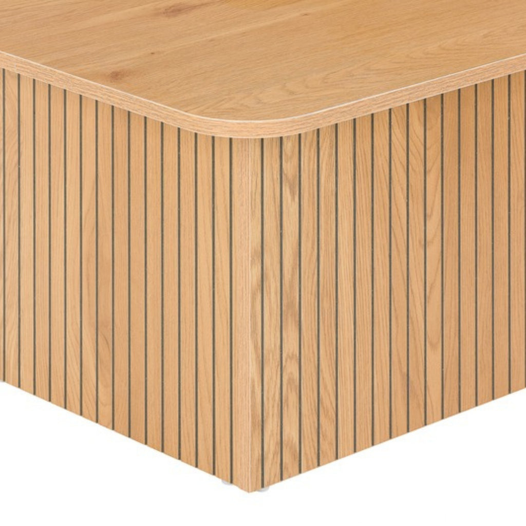 Thomasville 60cm Square Coffee Table Oak, close-up of the fluted base